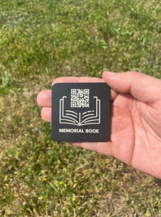 Kod QR na grobie: nowoczesny sposób na pamięć o bliskich - Memorial Book