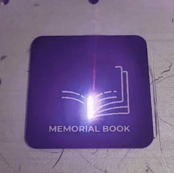 Kody QR na pomnikach: Jak technologia łączy przeszłość z teraźniejszością - Memorial Book